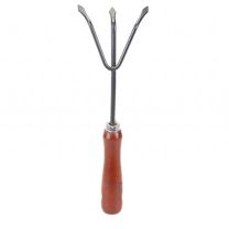 Garden hand rake with wooden handle   951021