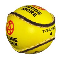Training Sliotar 4 Yellow GAA SCORE MORE SLIOTARYEL4